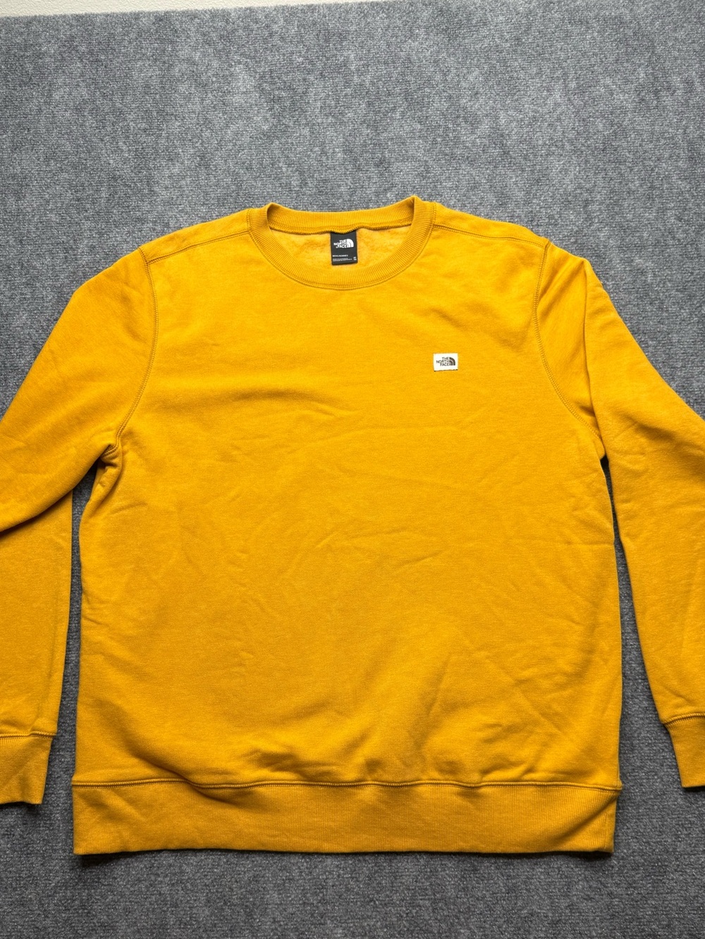 The North Face Men's XL Crewneck Pullover Sweatshirt Mustard